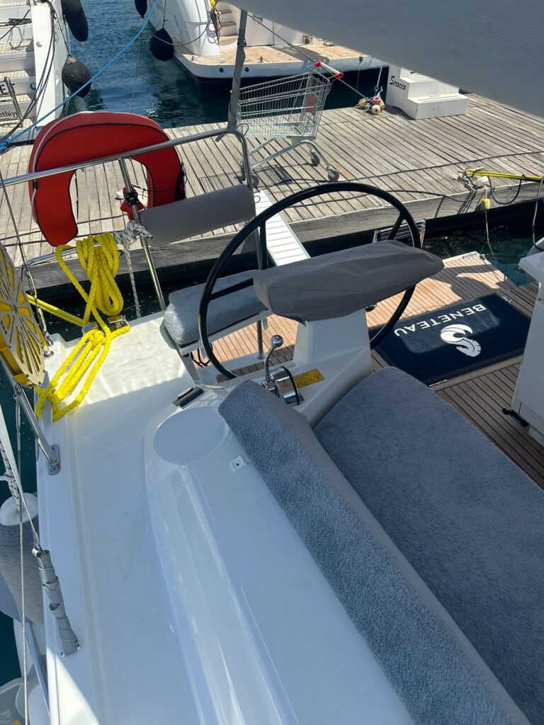 Yacht Image 10
