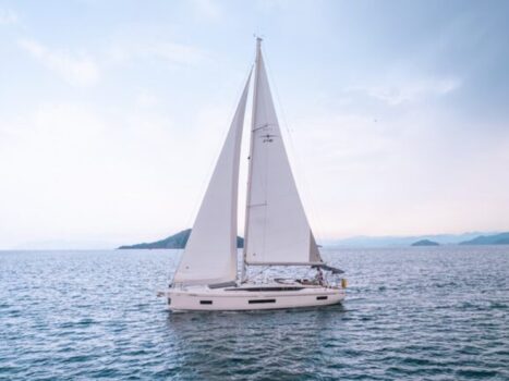 Yacht Image 1