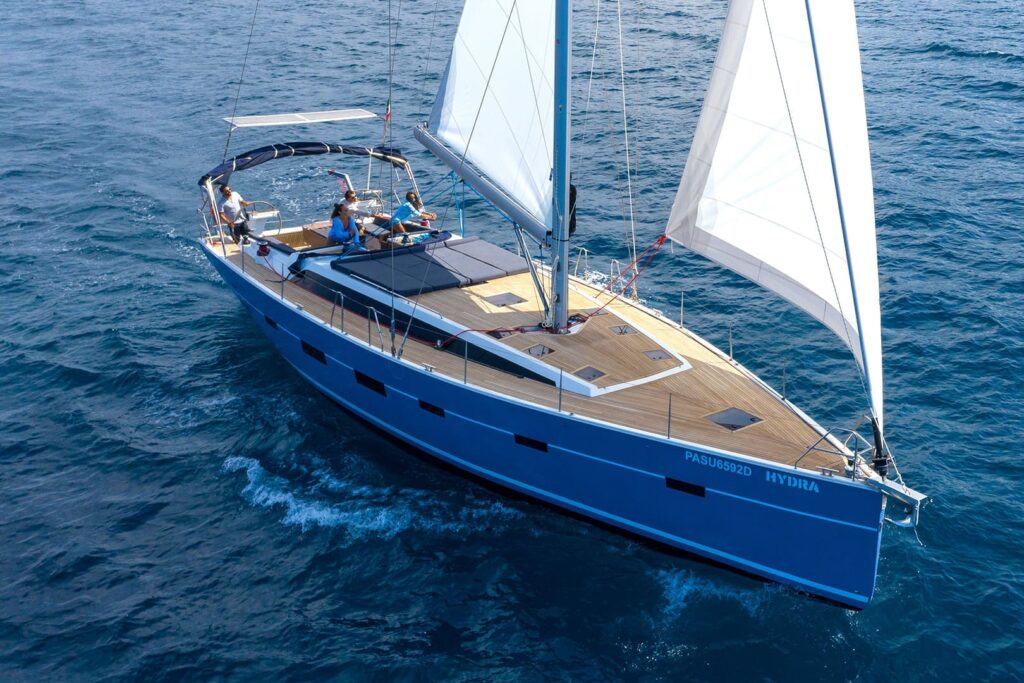 Yacht Image 22