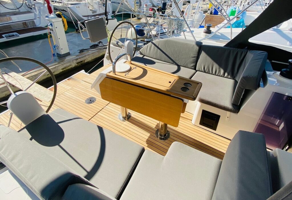 Yacht Image 3