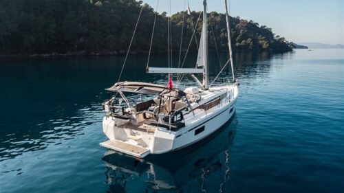 Yacht Image 4