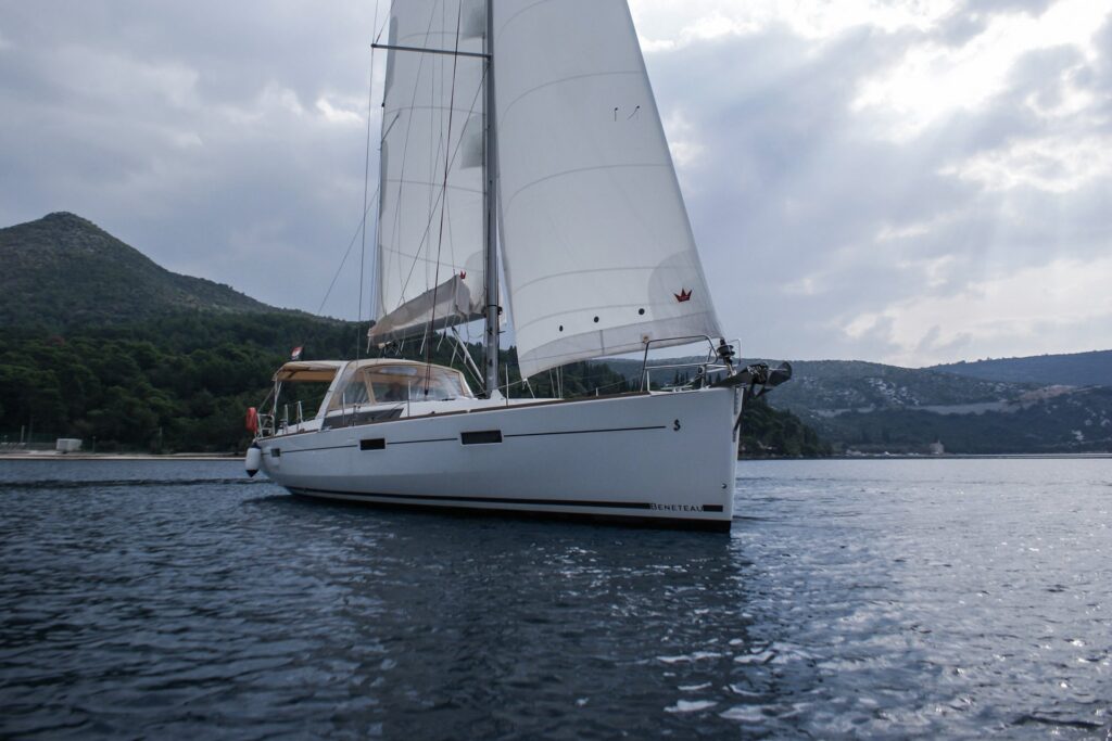 Yacht Image 5