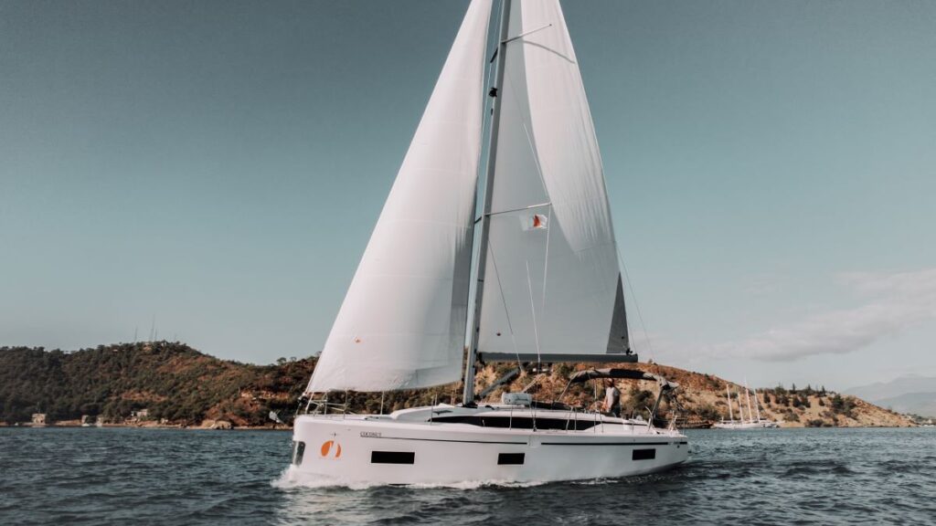Yacht Image 10