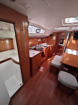 Yacht Image 5