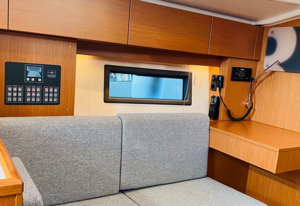 Yacht Image 6