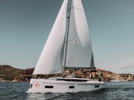 Yacht Image 4
