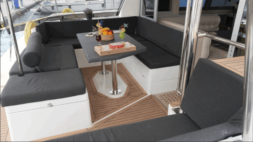 Yacht Image 26