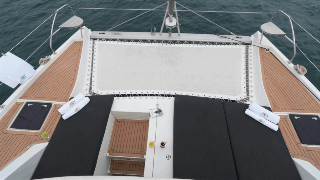 Yacht Image 28