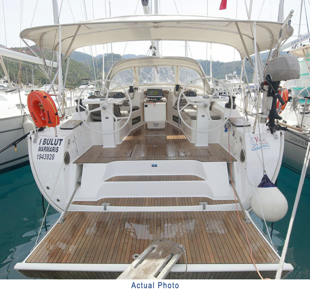 Yacht Image 17