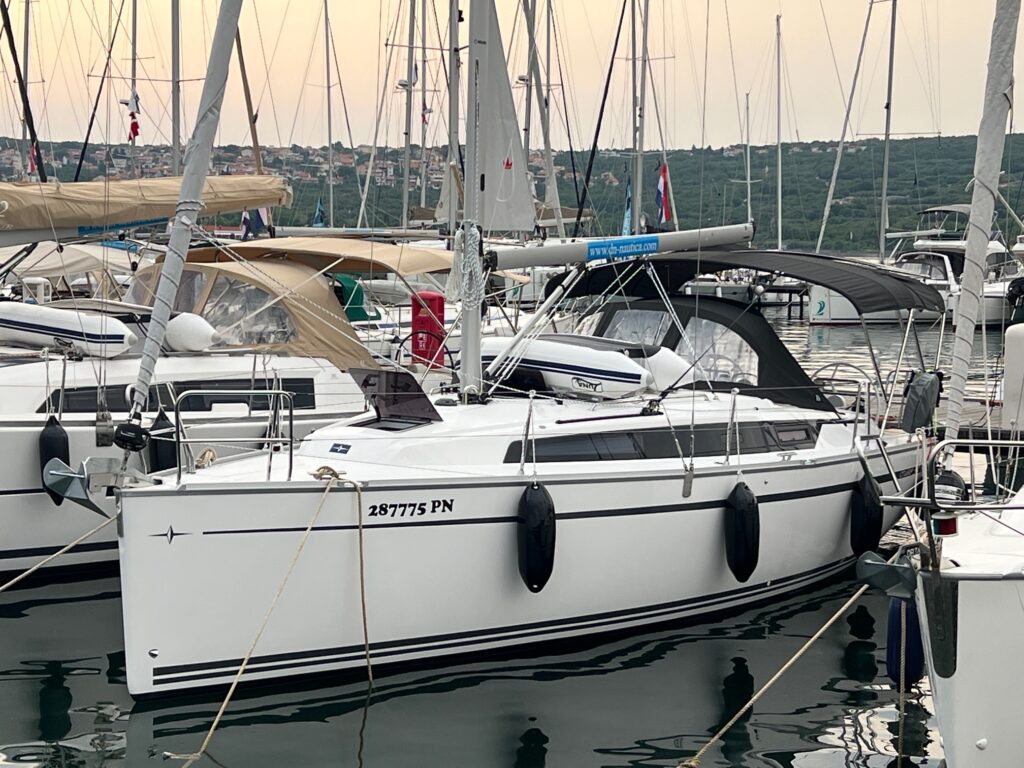 Yacht Image 1