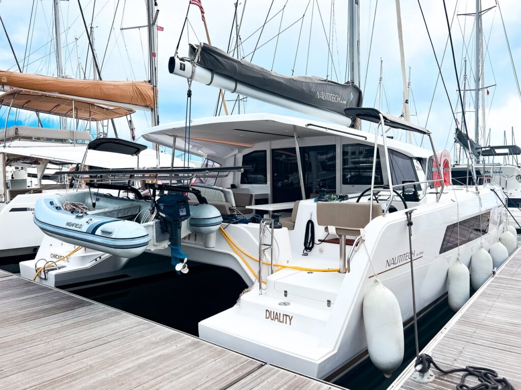Yacht Image 28