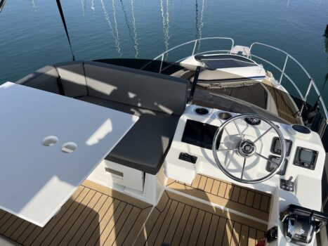 Yacht Image 4