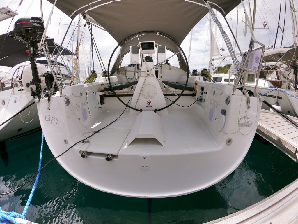 Yacht Image 2