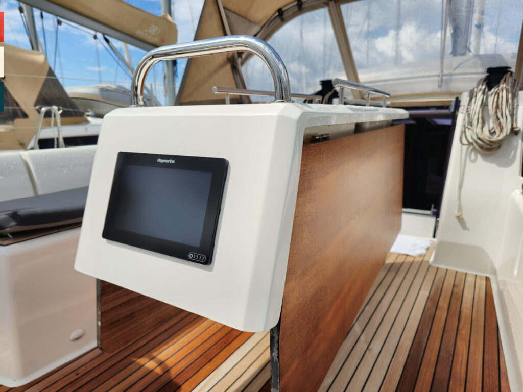 Yacht Image 5