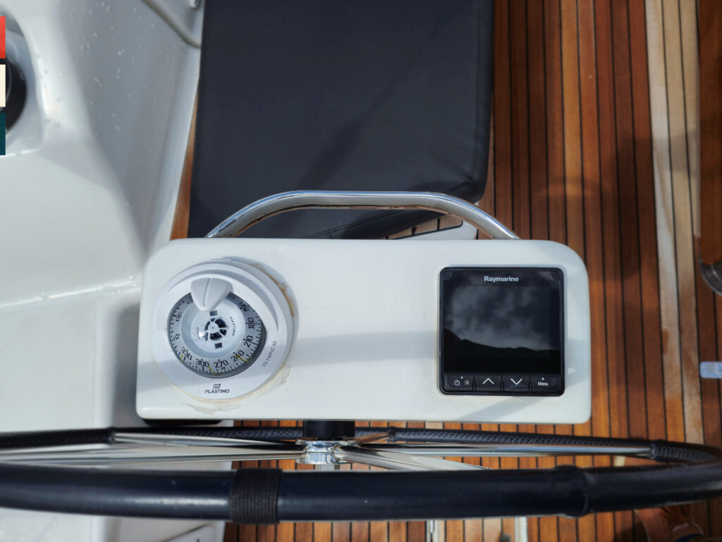 Yacht Image 6