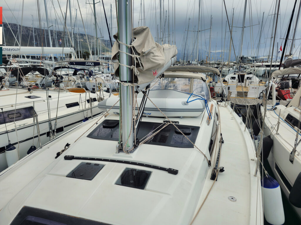 Yacht Image 10
