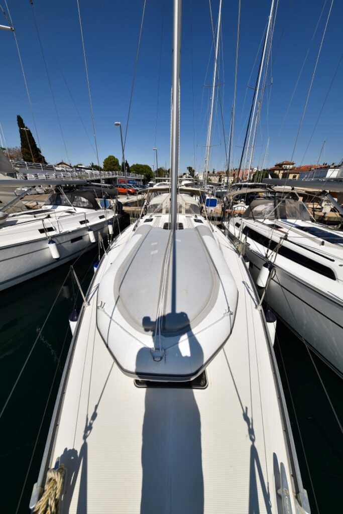 Yacht Image 4
