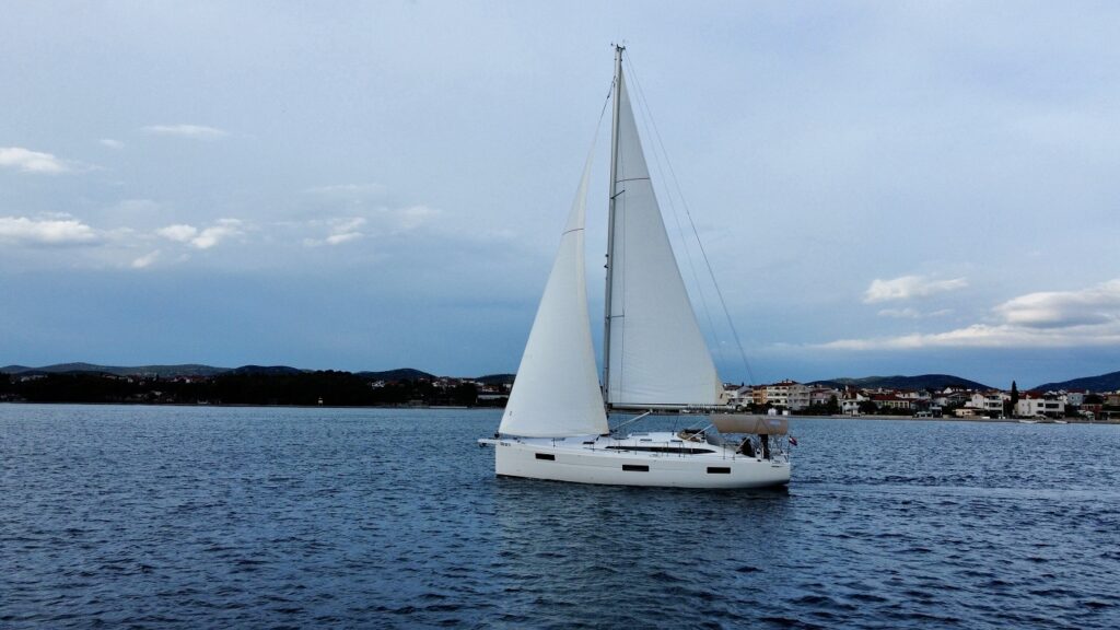Yacht Image 5