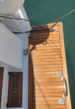 Yacht Image 6