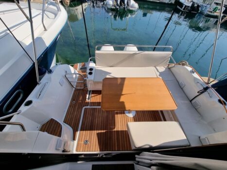 Yacht Image 5
