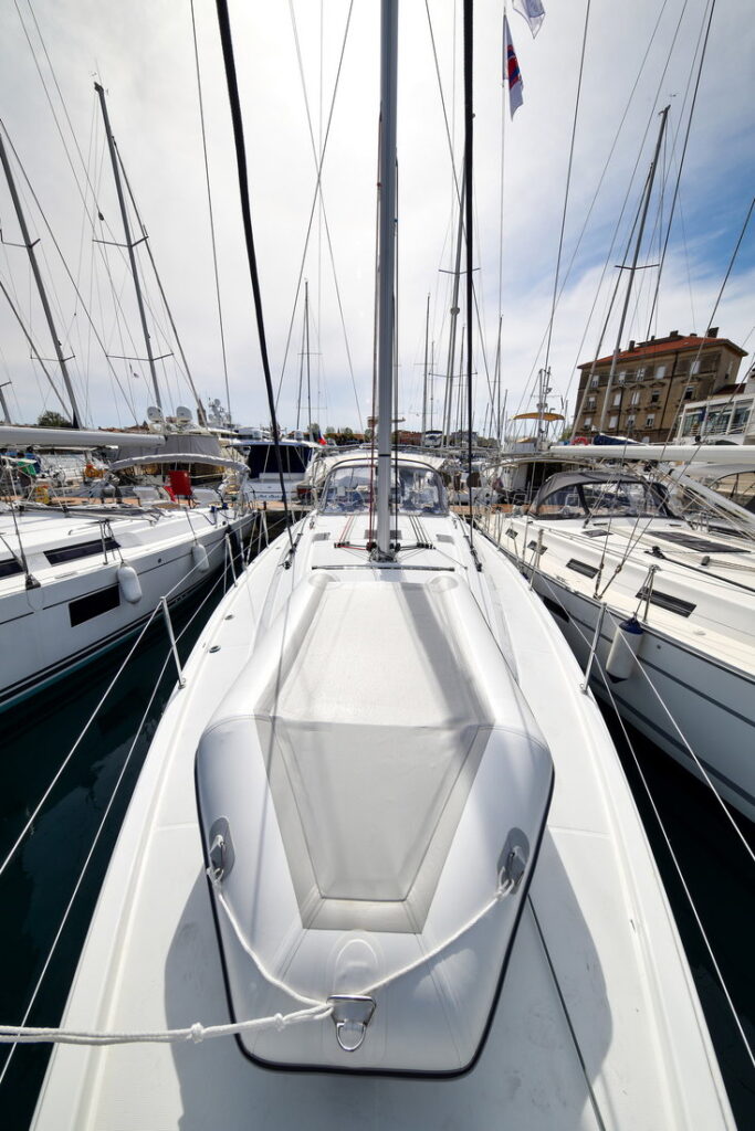 Yacht Image 6