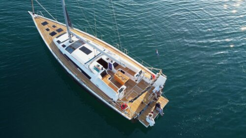 Yacht Image 8