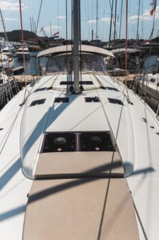 Yacht Image 7