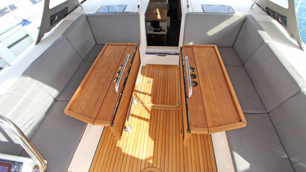 Yacht Image 7