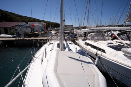 Yacht Image 6