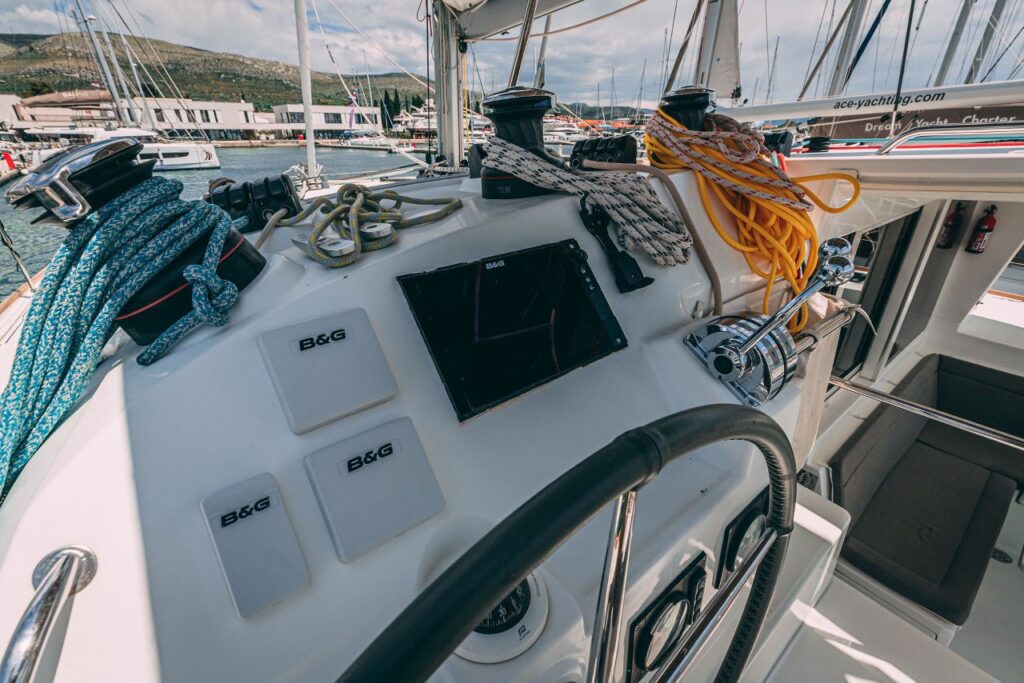 Yacht Image 20