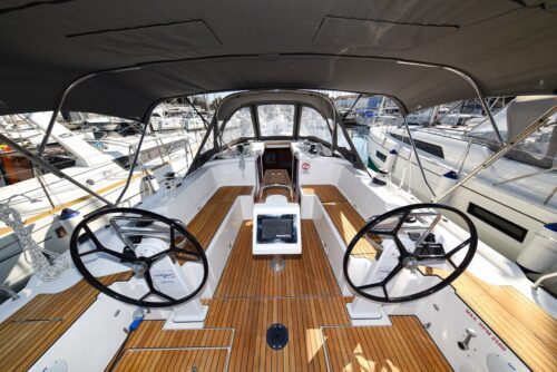 Yacht Image 10