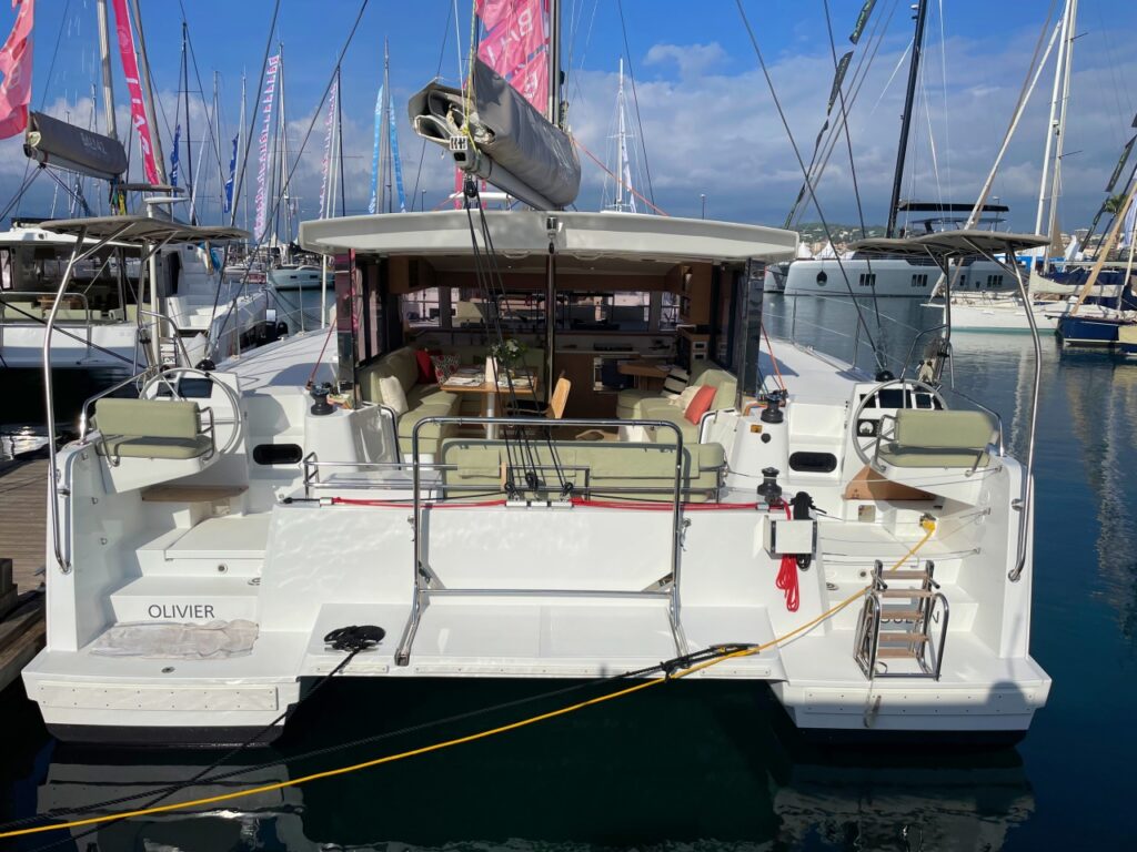 Yacht Image 9