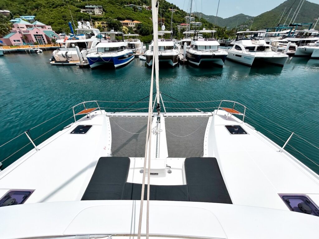 Yacht Image 11