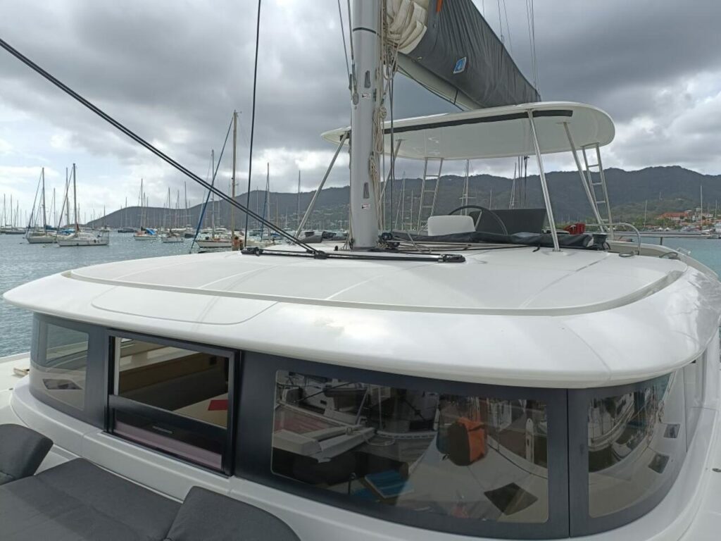 Yacht Image 11