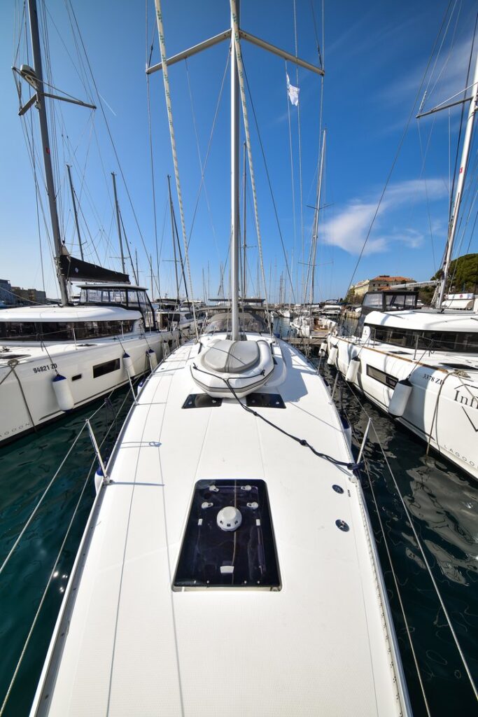 Yacht Image 13