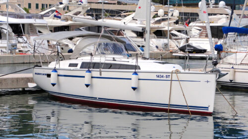 Yacht Image 8