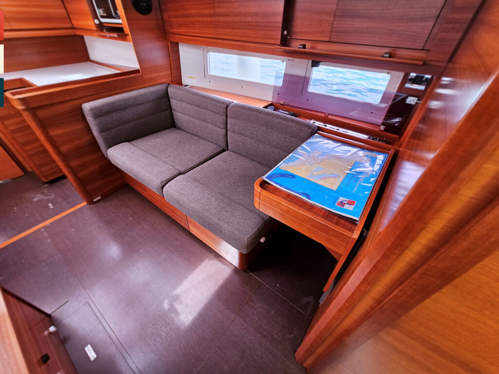 Yacht Image 25