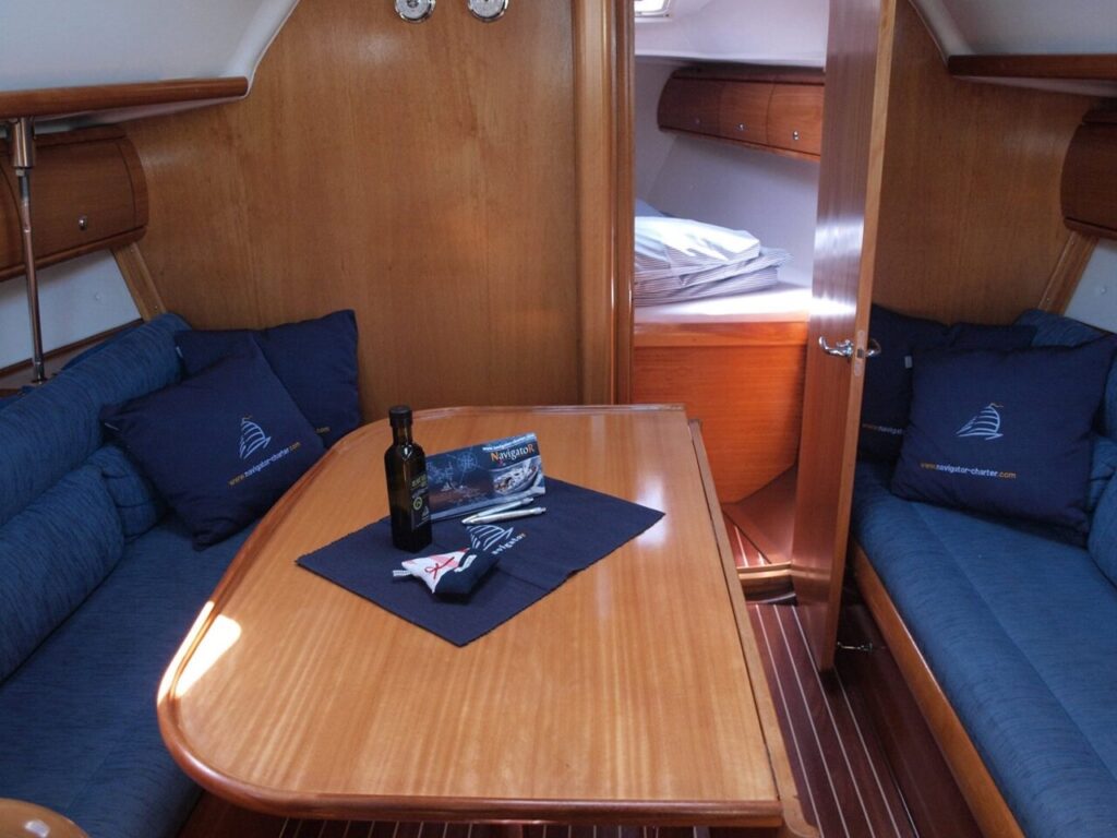 Yacht Image 6