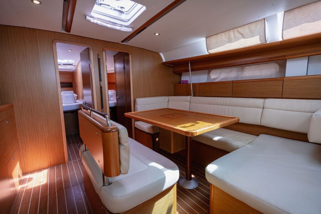 Yacht Image 22