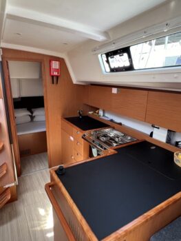 Yacht Image 10