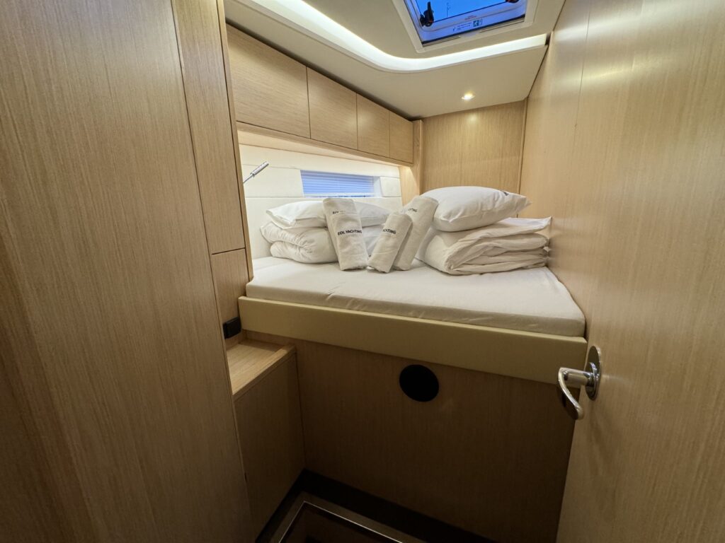 Yacht Image 52