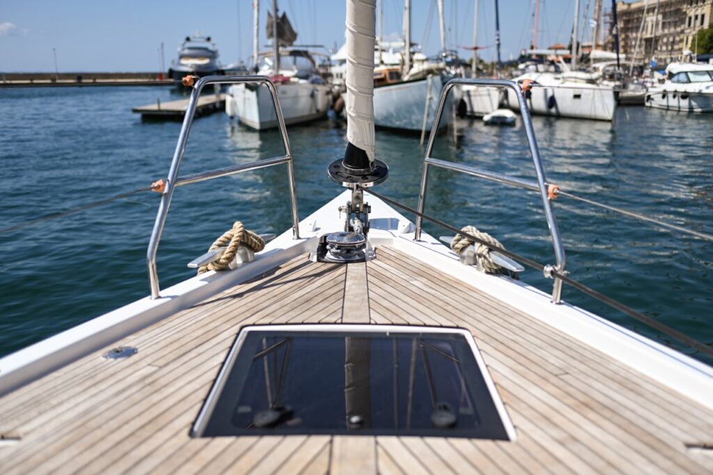 Yacht Image 28