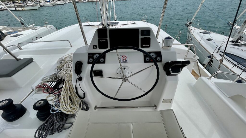 Yacht Image 46