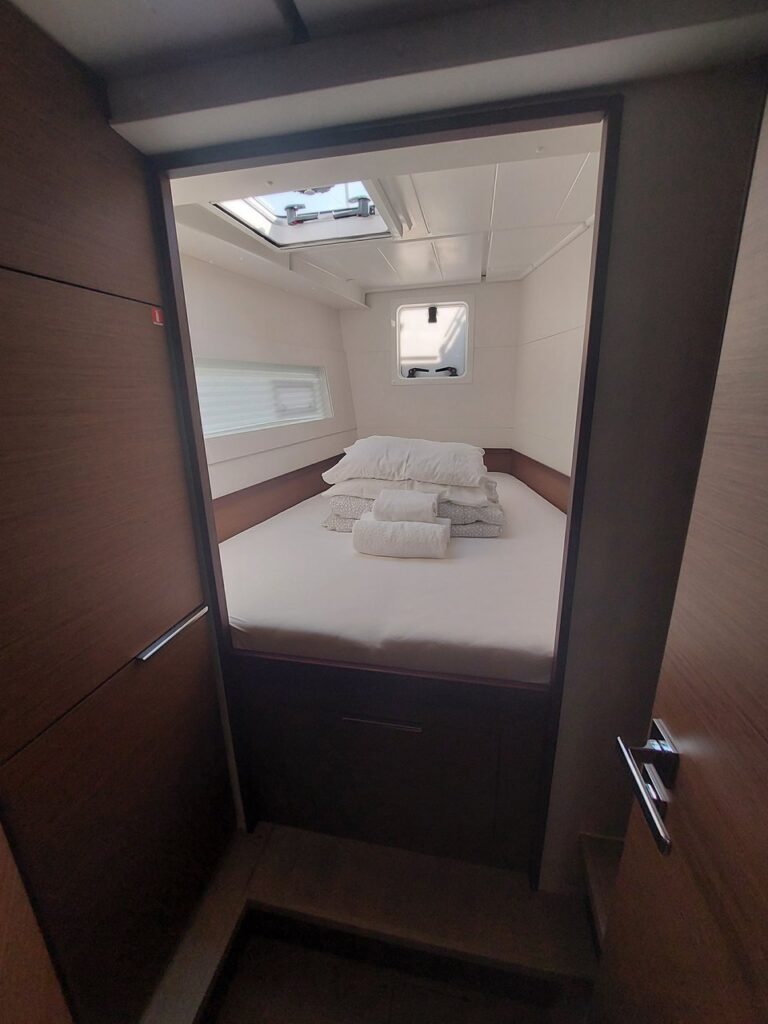 Yacht Image 5