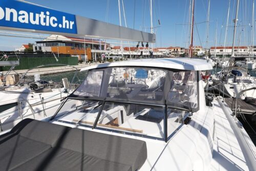 Yacht Image 6