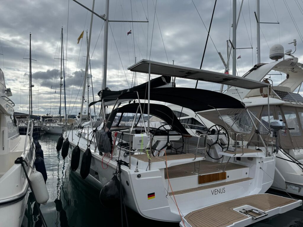 Yacht Image 2