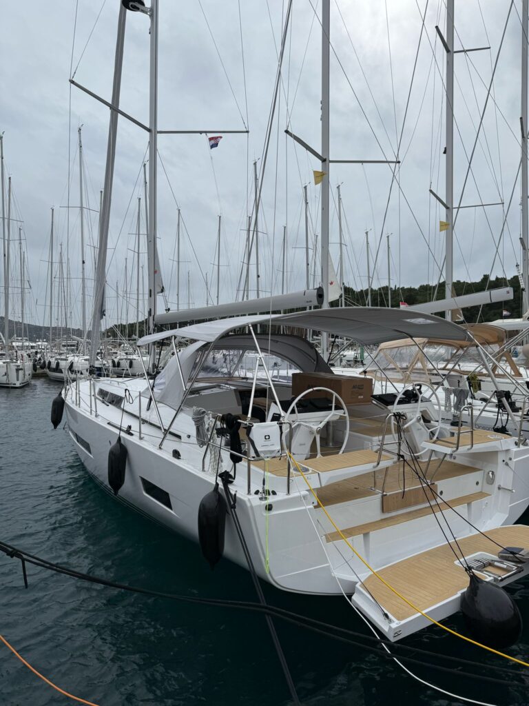 Yacht Image 3