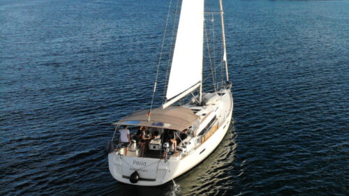 Yacht Image 5