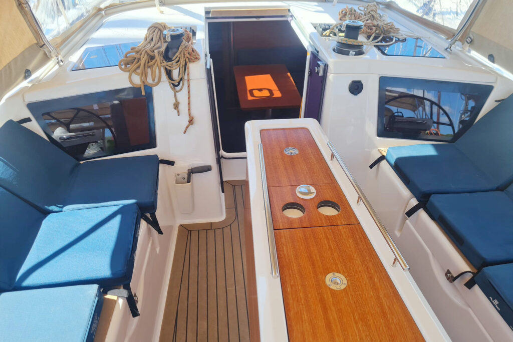 Yacht Image 5