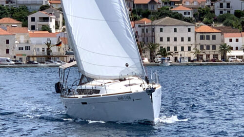 Yacht Image 6